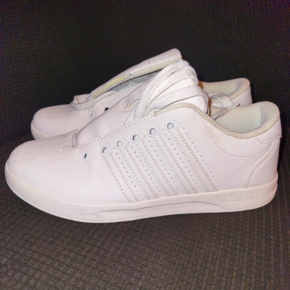 K-Swiss Other - All White K-Swiss